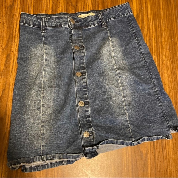 button up Miami brand skirt - Picture 1 of 2